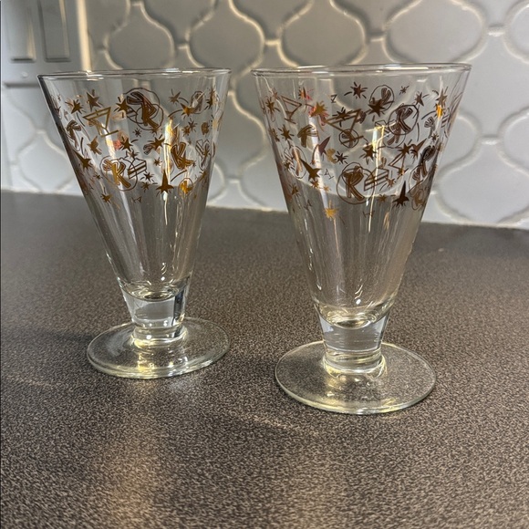 Set of two MCM KAHLUA Gold cocktail glasses - Picture 3 of 3